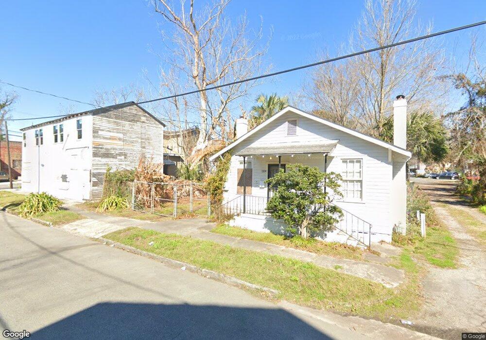 910 Waters Ave, Savannah, GA 31404 - photo 1