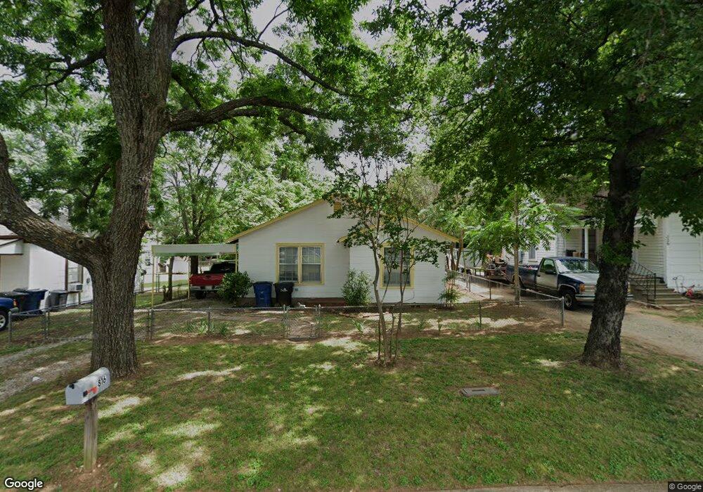 816 W Murray St, Denison, TX 75020 - photo 1