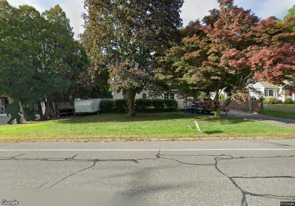 386 Cherry St, Holyoke, MA 01040 - photo 1