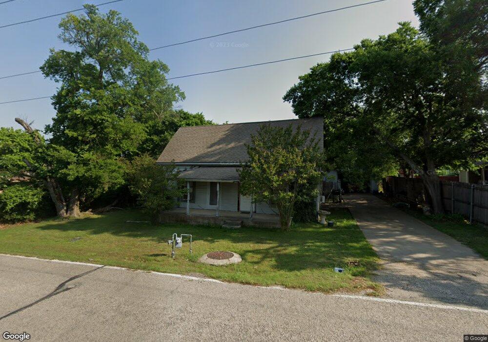 202 W Saunders St, Trenton, TX 75490 - photo 1