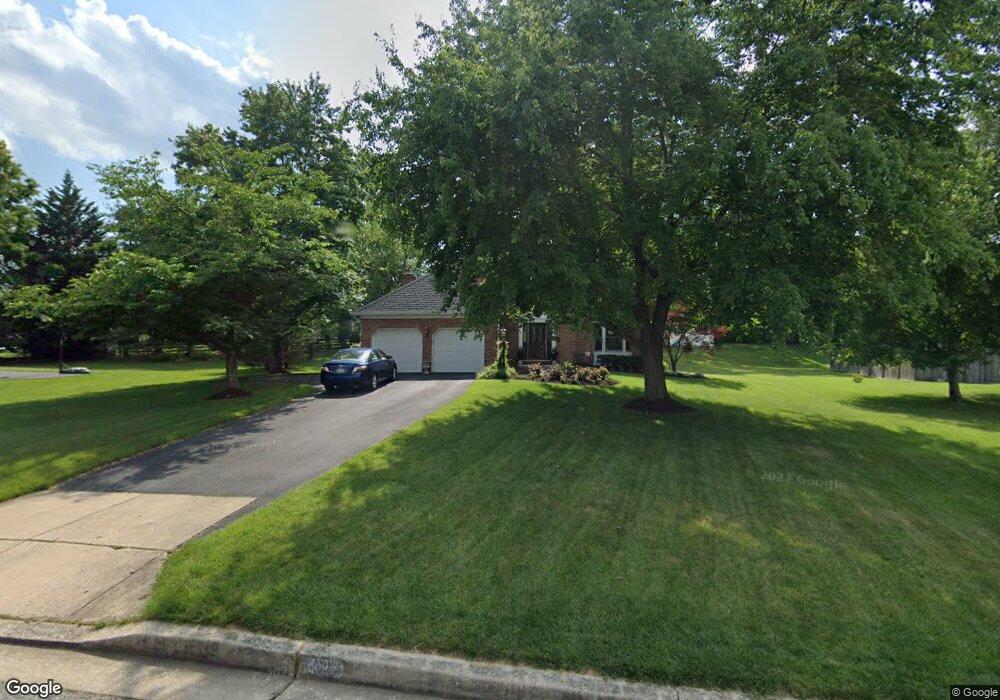 7805 Brookstone Ct, Ellicott City, MD 21043 - photo 1