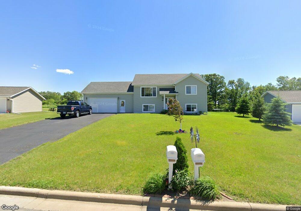 1512 Jasmine Dr, Alexandria, MN 56308 - photo 1