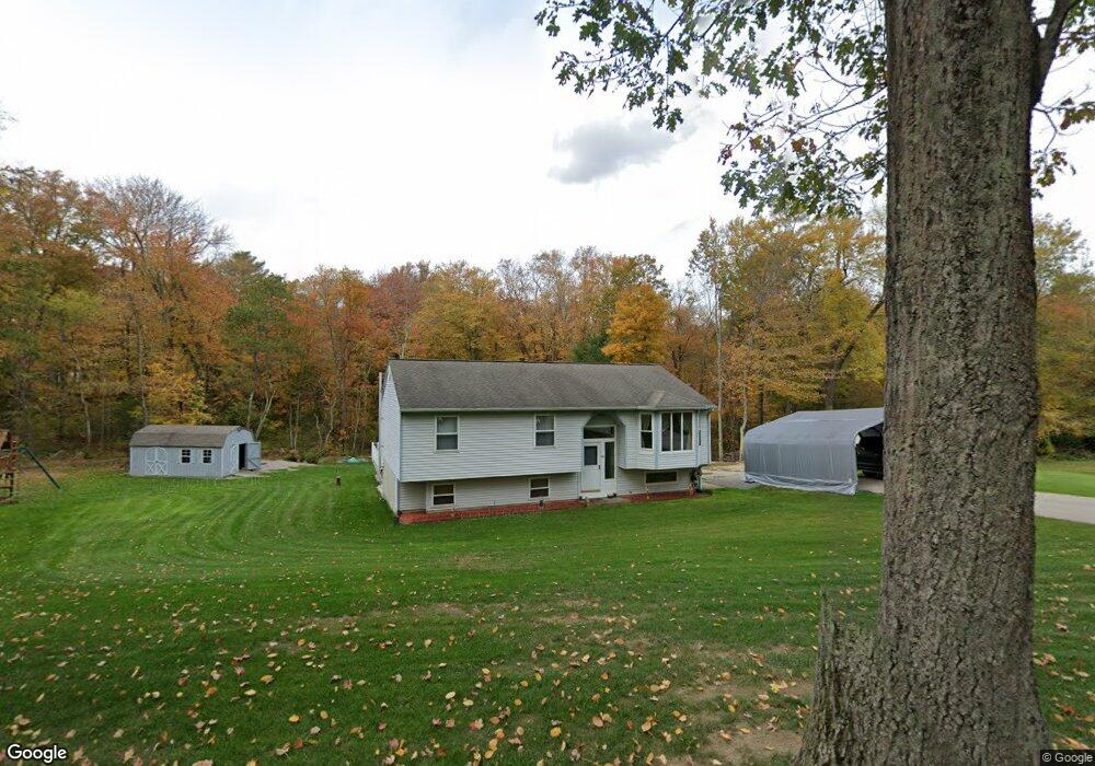 54 Old Southbridge Rd, Oxford, MA 01540 - photo 1