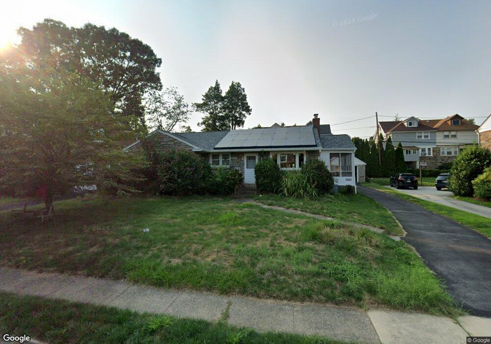 1511 S Keystone Ave, Upper Darby, PA 19082 - photo 1