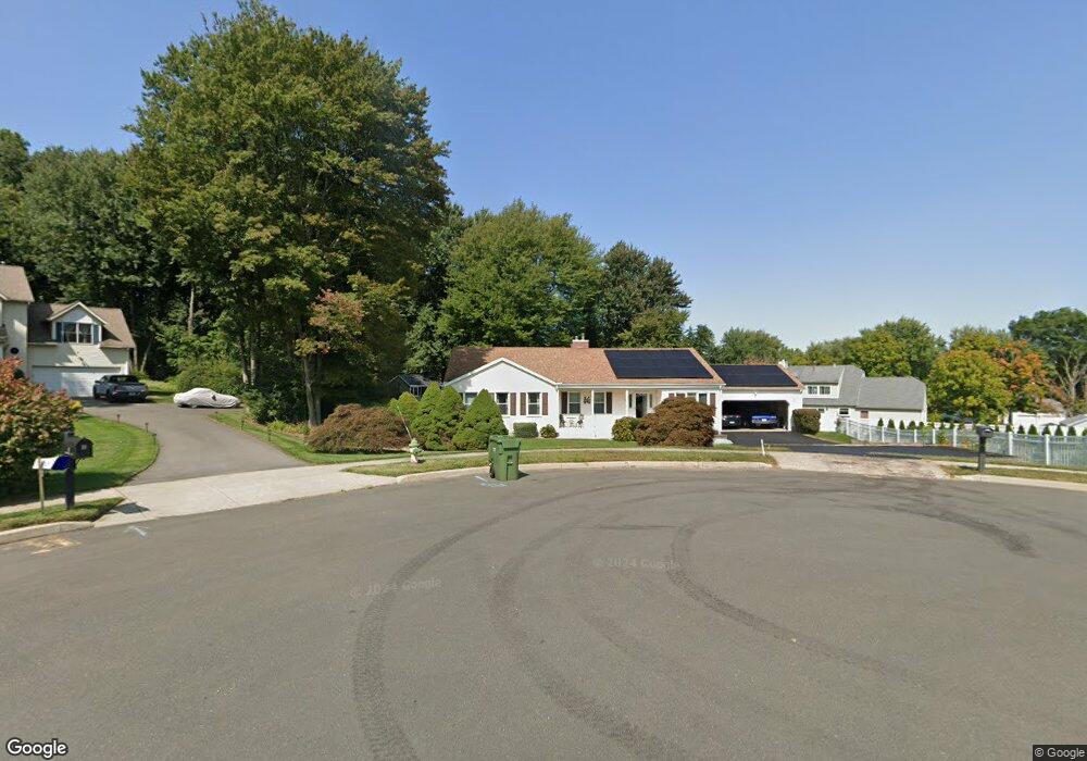 63 Ledgebrook Ln, Middletown, CT 06457 - photo 1