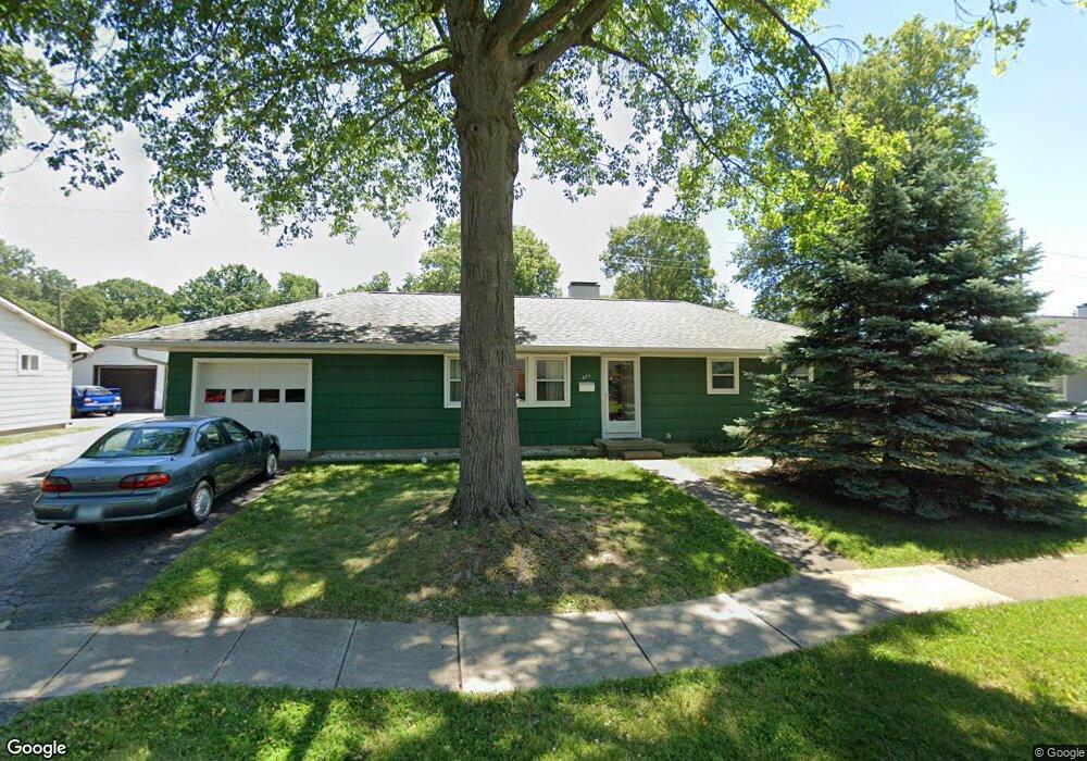 325 Wayside Dr, Plainfield, IN 46168 - photo 1