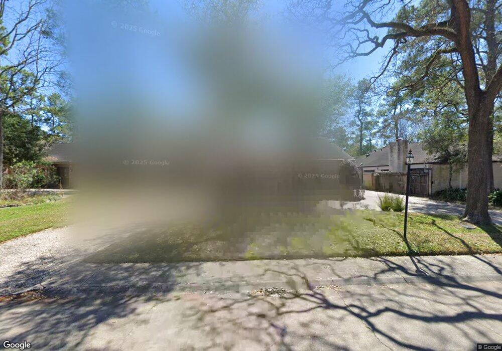 10119 Pine Forest Rd, Houston, TX 77042 - photo 1