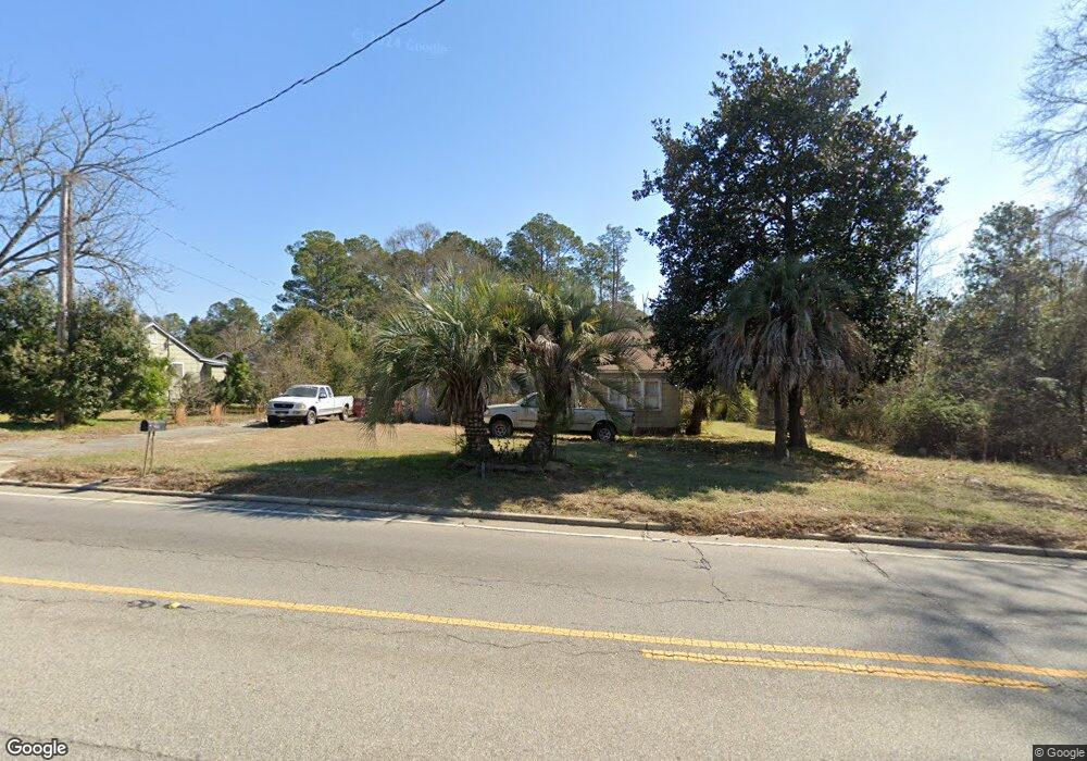 141 S Third Ave, Mc Rae, GA 31055 - photo 1