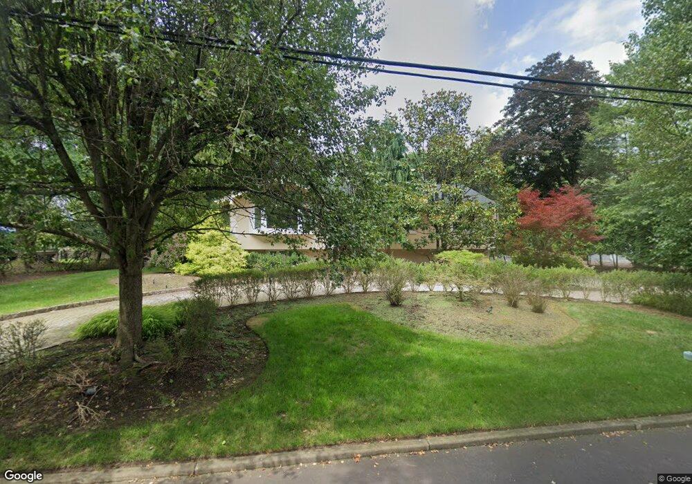 6 Lawrence Ct, Old Tappan, NJ 07675 - photo 1