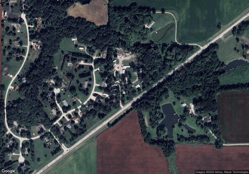 108 Loren Ln, Jacksonville, IL 62650 - photo 1