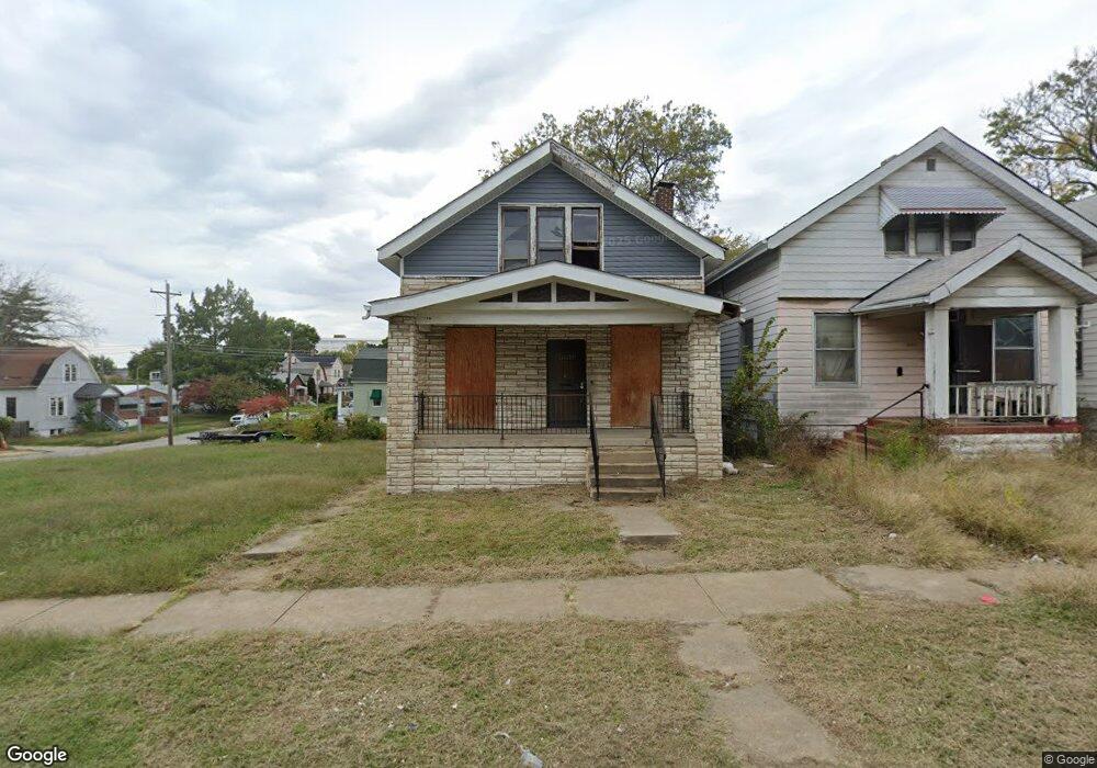 4007 N Euclid Ave, Saint Louis, MO 63115 - photo 1