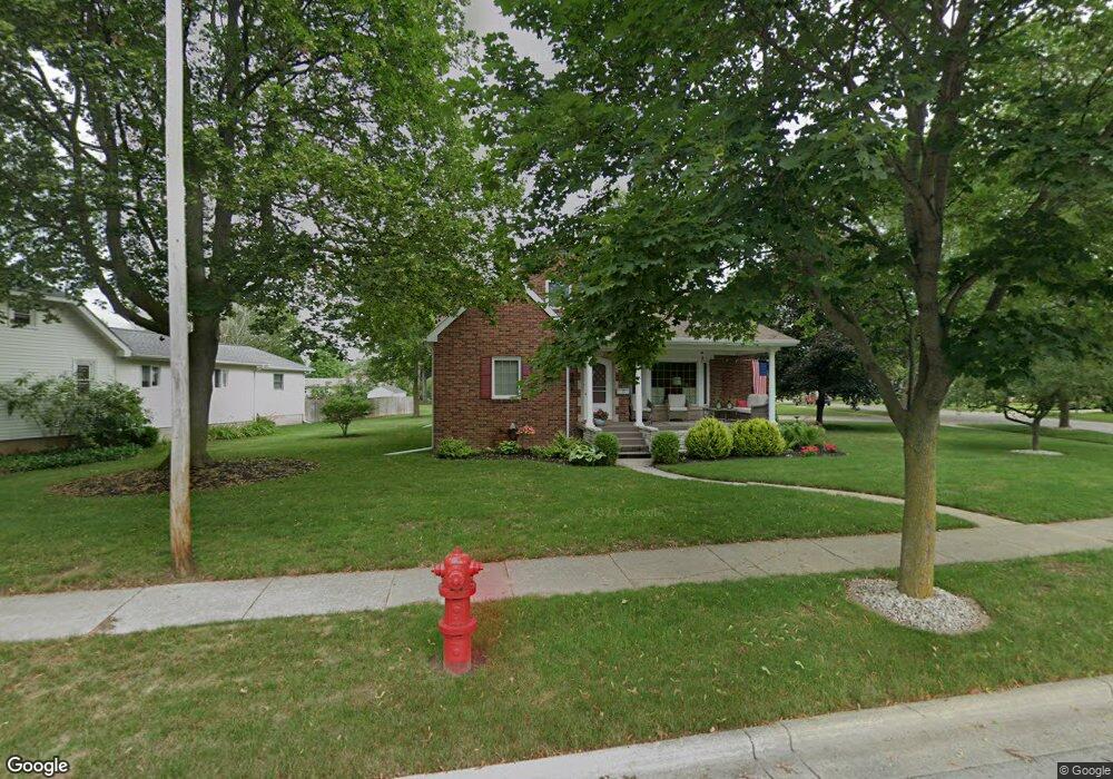 526 W Tuscola St, Frankenmuth, MI 48734 - photo 1