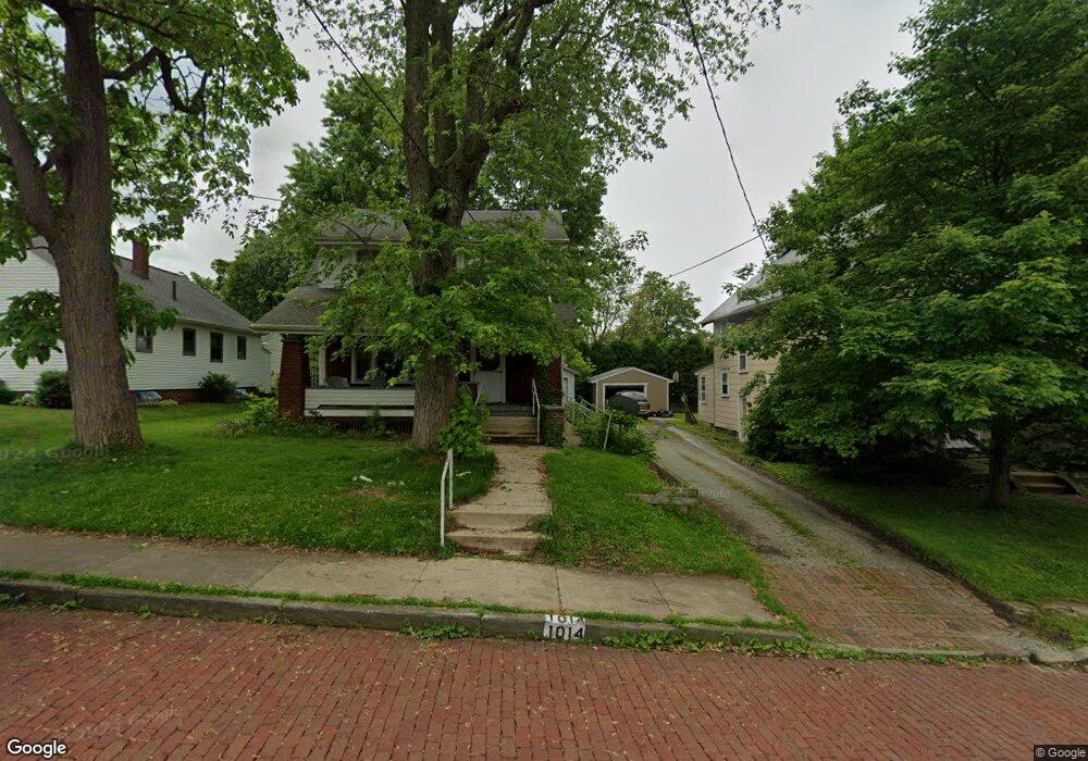 1014 25th St NE, Canton, OH 44714 - photo 1