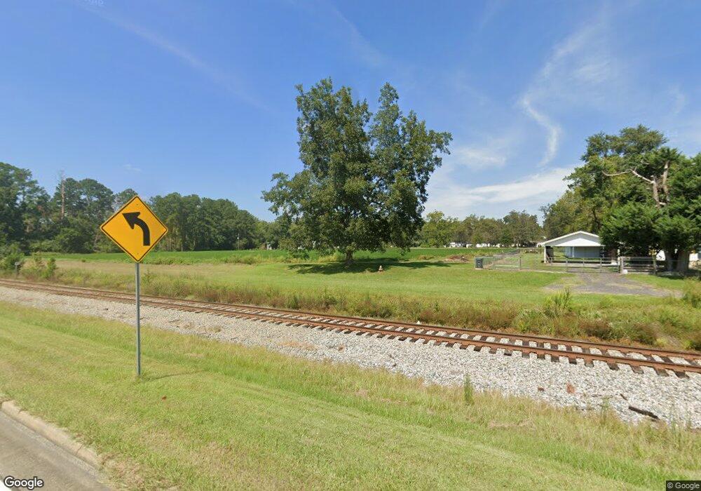 508 W Railroad St, Odum, GA 31555 - photo 1