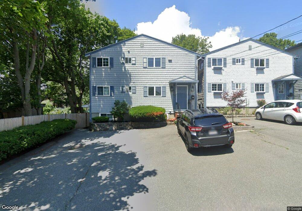 16 Pond St unit 1, Marblehead, MA 01945 - photo 1