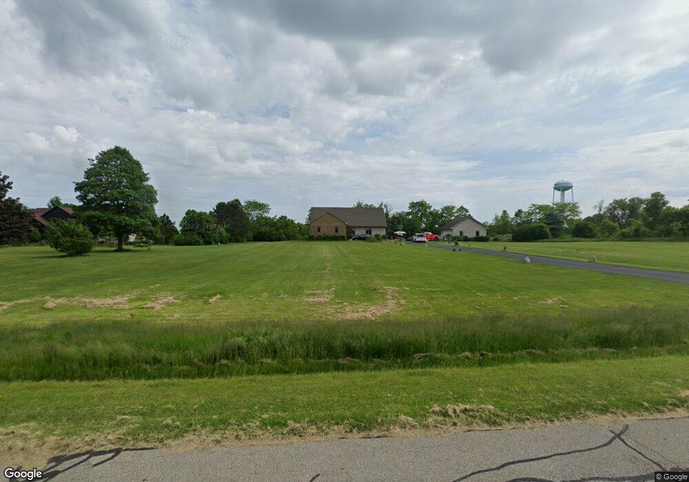 7113 Concord Bend Dr, Powell, OH 43065 - photo 1