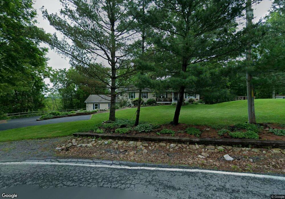 2131 Hill Rd, Palm, PA 18070 - photo 1