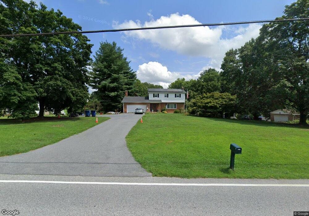 6237 Old Washington Rd, Sykesville, MD 21784 - photo 1