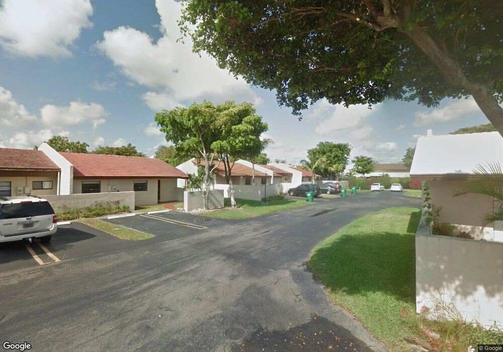 15320 SW 81st Ln, Miami, FL 33193 - photo 1