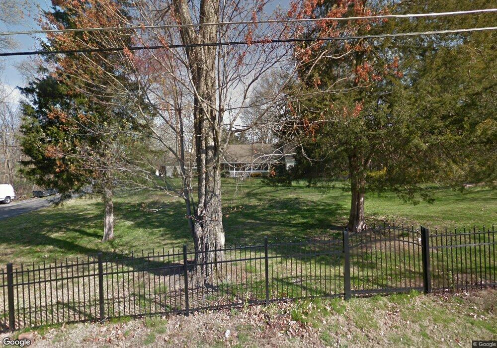 29 Walnut Hill Rd, Poughkeepsie, NY 12603 - photo 1