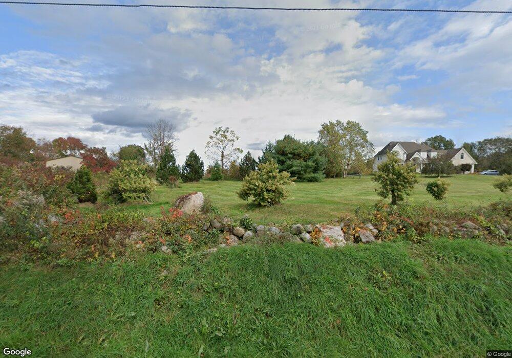 210 W Quasset Rd, Woodstock, CT 06281 - photo 1