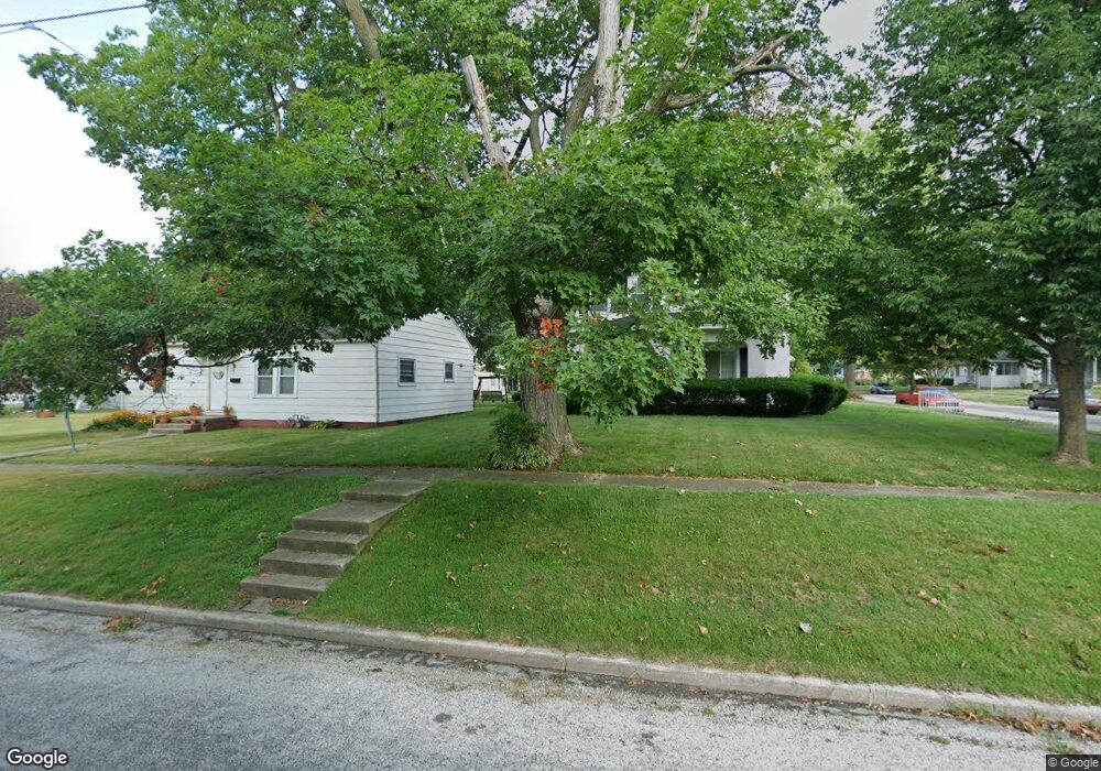 121 S Cass St, Virginia, IL 62691 - photo 1