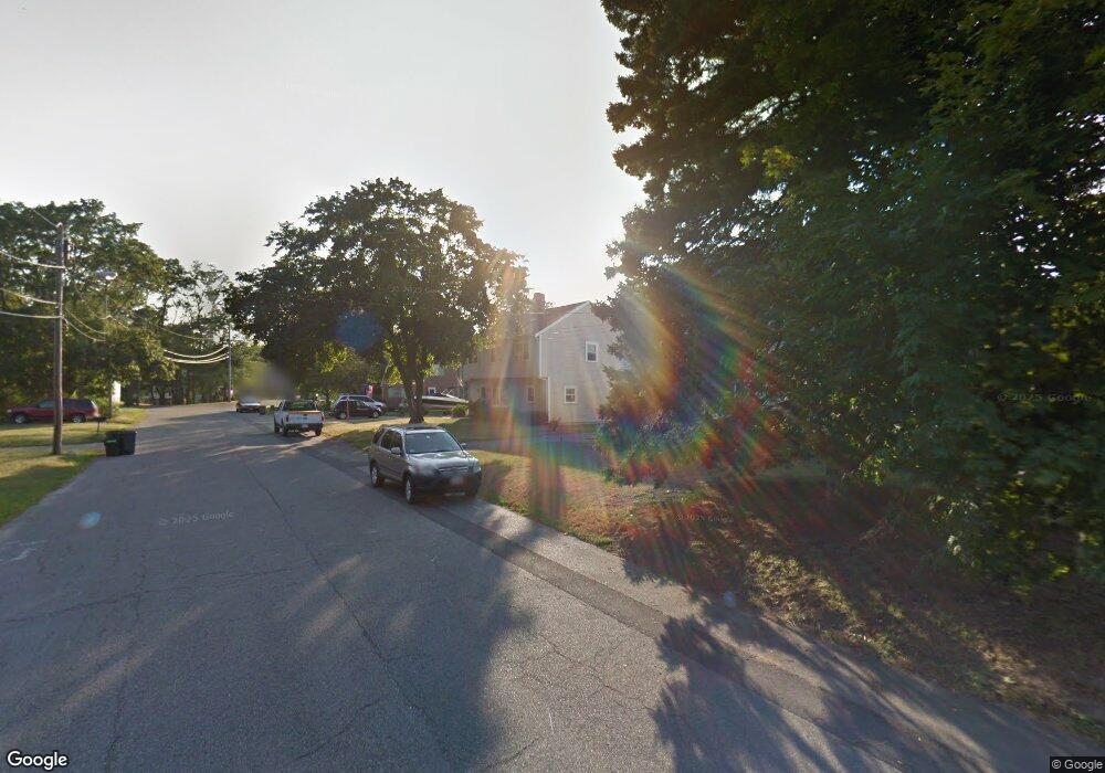 4 Baldwin Rd, Danvers, MA 01923 - photo 1