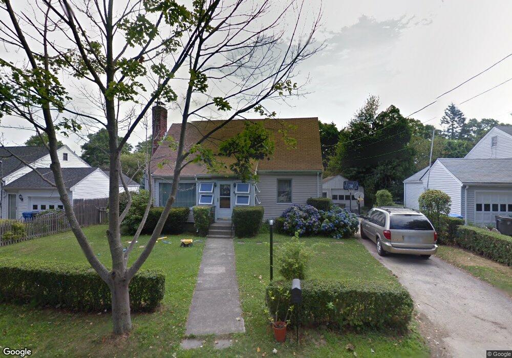 43 Linden St, Middletown, RI 02842 - photo 1