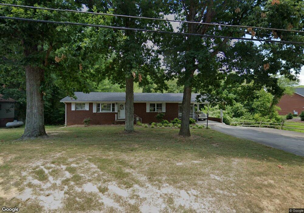 1854 Old Farmer Rd, Asheboro, NC 27205 - photo 1