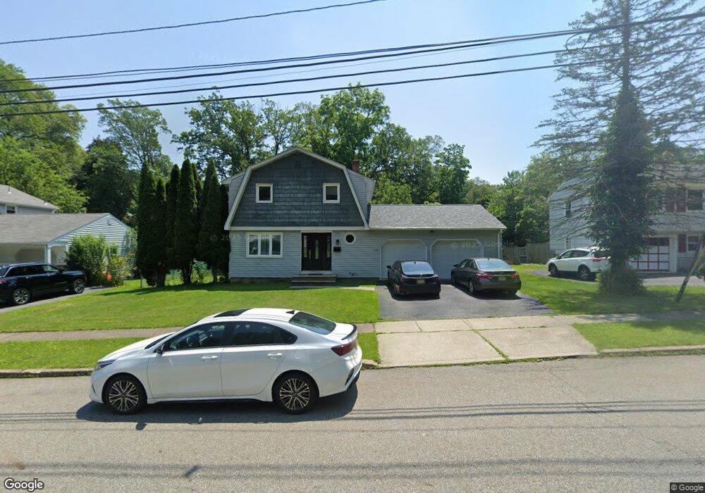 146 Reeve Ave, Bloomingdale, NJ 07403 - photo 1
