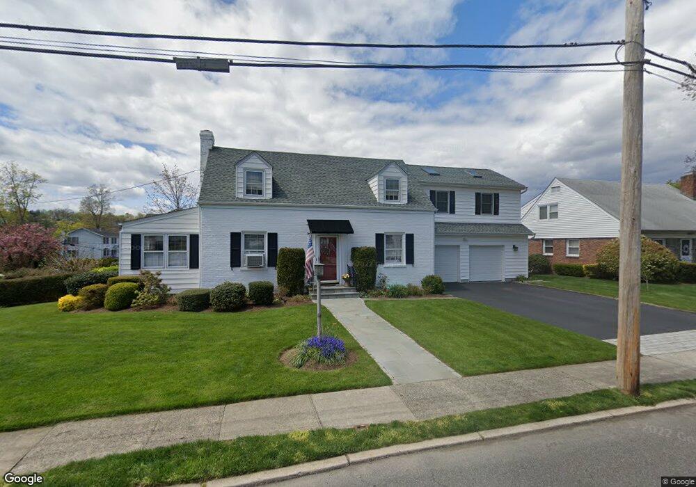 1 Hoover Rd, Yonkers, NY 10710 - photo 1