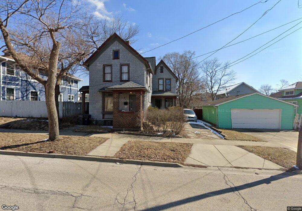 311 N Spring St, Elgin, IL 60120 - photo 1