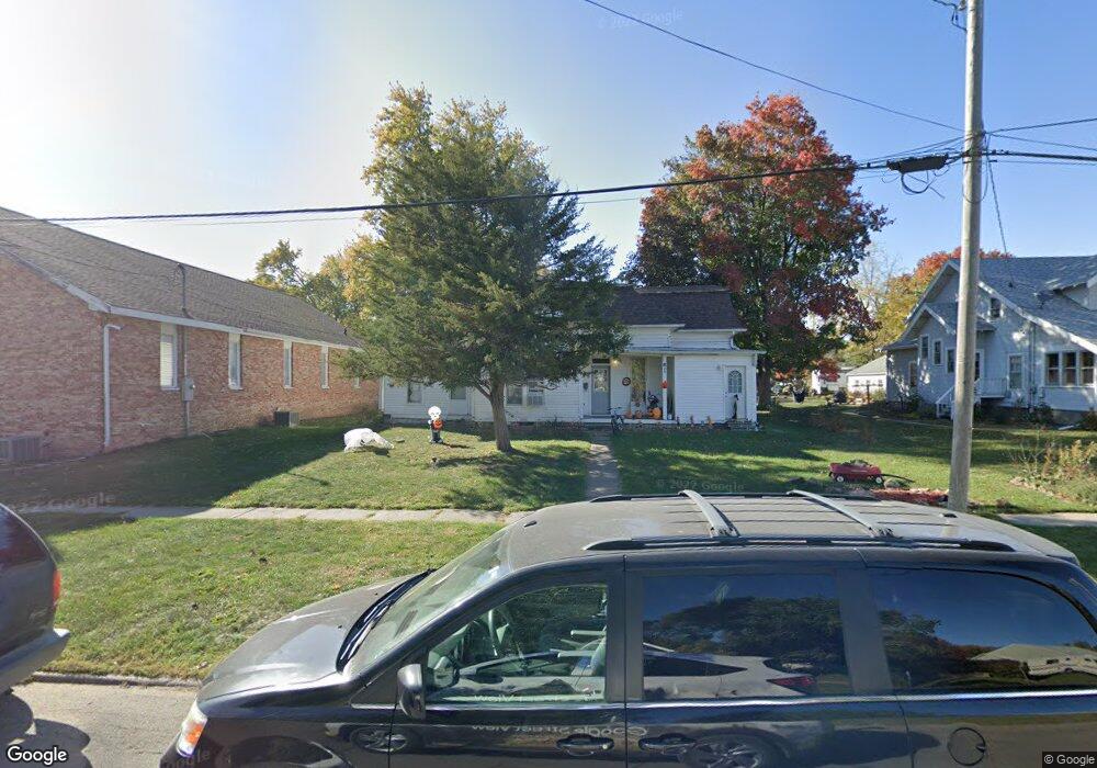 815 E 7th St N, Newton, IA 50208 - photo 1