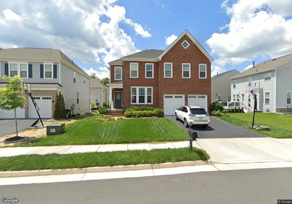 42343 Leeds Field Dr, Chantilly, VA 20152 - photo 1