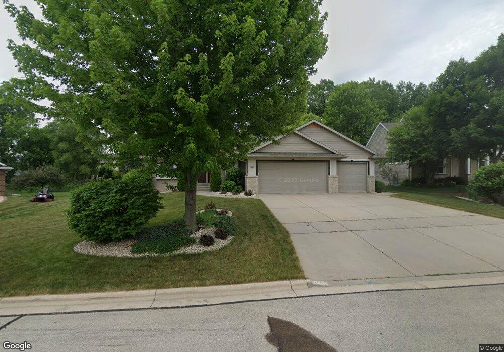 2436 Watson Cir, de Pere, WI 54115 - photo 1