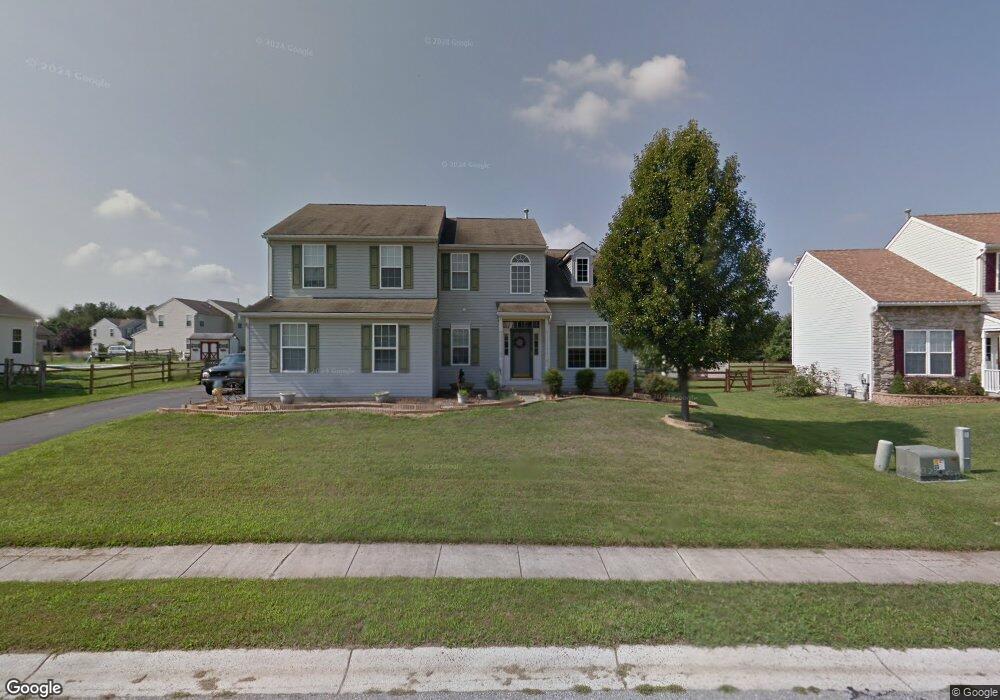 42 Crestpoint Dr, New Castle, DE 19720 - photo 1