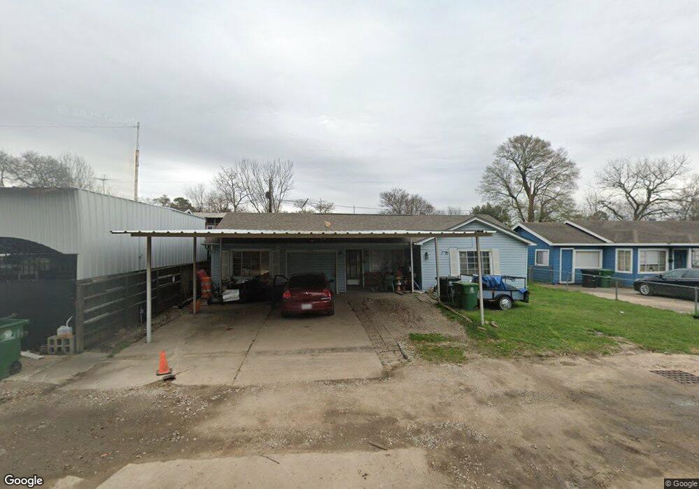 523 Wellington St, Houston, TX 77076 - photo 1