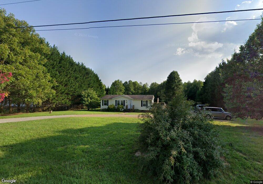 2413 Old Highway 60, Purlear, NC 28665 - photo 1
