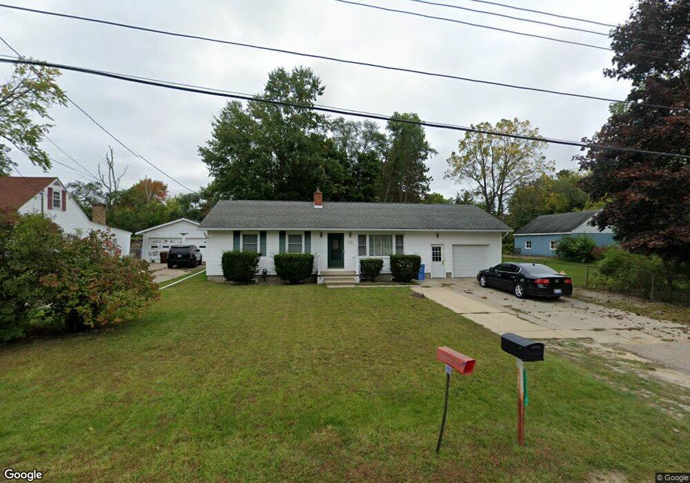 828 Brad St, Lansing, MI 48911 - photo 1