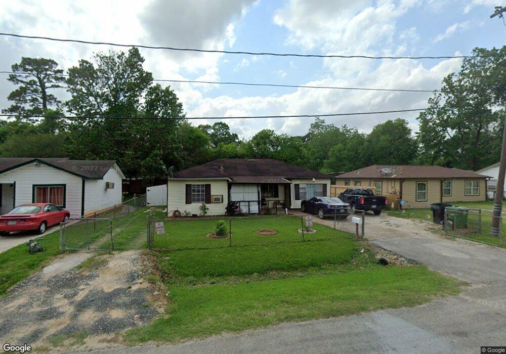 10417 Onslow St, Houston, TX 77016 - photo 1