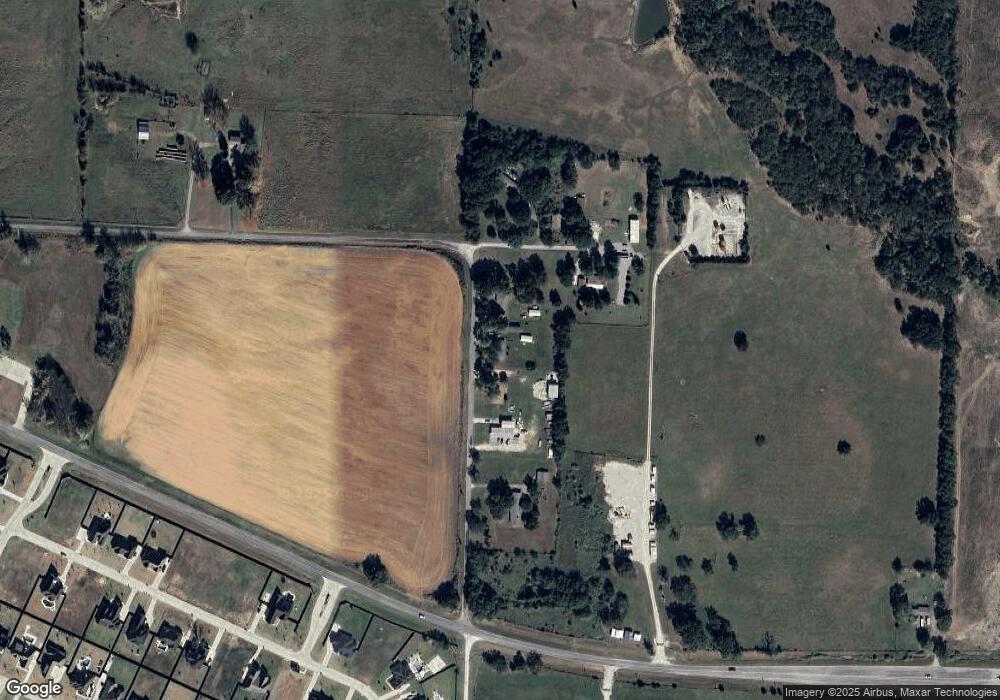 207 Guilloud Cir, Pottsboro, TX 75076 - photo 1