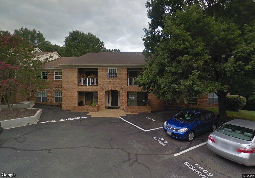 5910 Cove Landing Rd unit 302, Burke, VA 22015 - photo 1