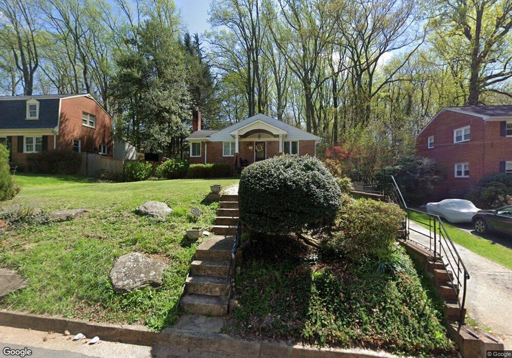 6523 Oakwood Dr, Falls Church, VA 22041 - photo 1