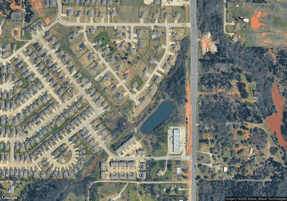 306 Mounds Rd, Harrah, OK 73045 - photo 1