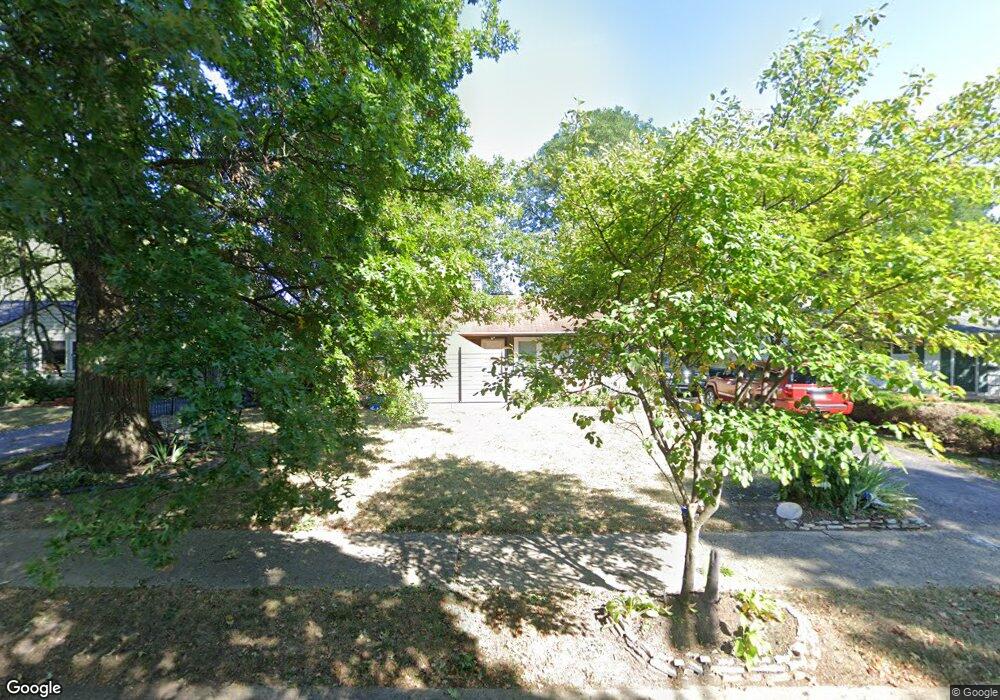 104 Lowell Rd, Columbus, OH 43209 - photo 1