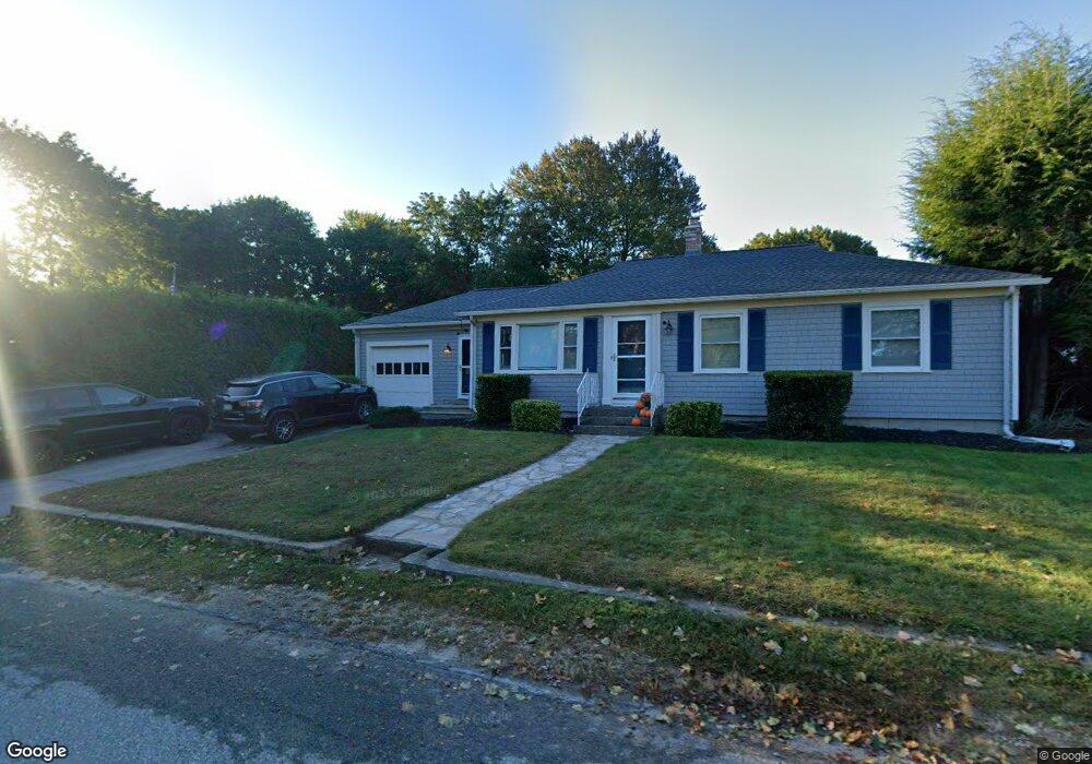 36 Broadview Ave, Cumberland, RI 02864 - photo 1