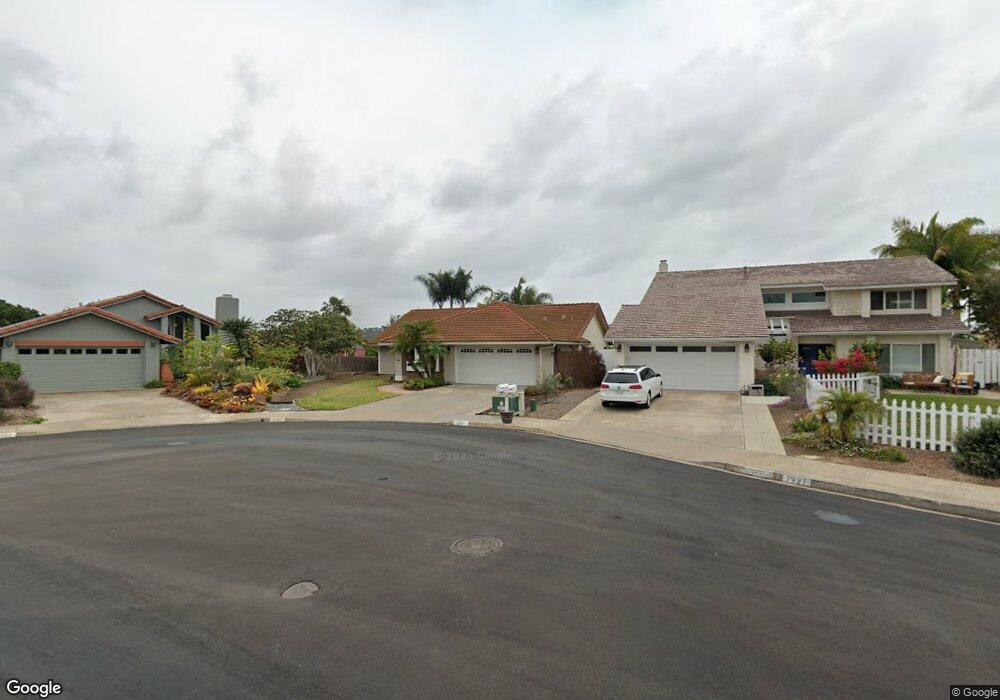 2401 La Pluma Ln unit 3, Carlsbad, CA 92009 - photo 1