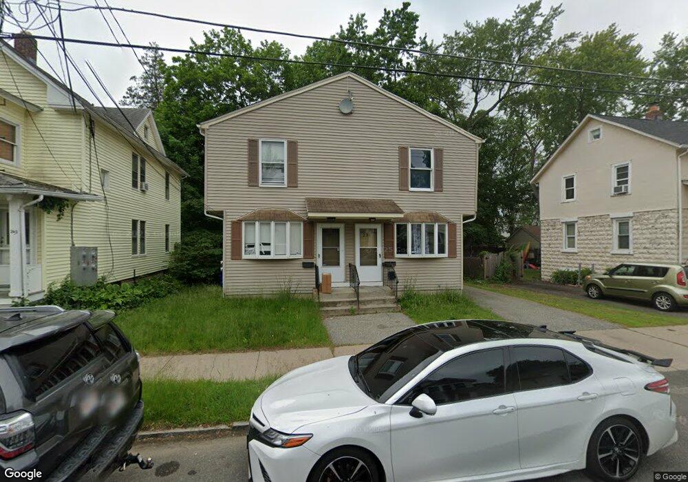 238 Commonwealth Ave unit 240, Springfield, MA 01108 - photo 1