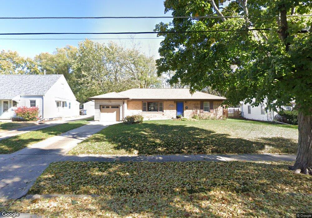 3519 53rd St, Des Moines, IA 50310 - photo 1