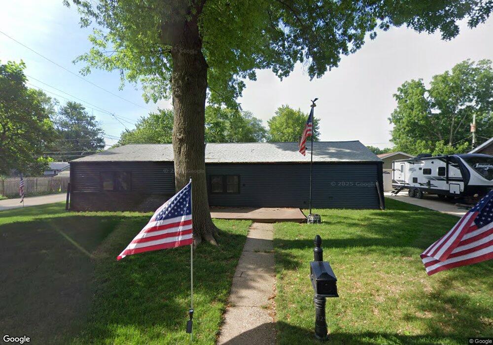 2803 W 71st St, Davenport, IA 52806 - photo 1
